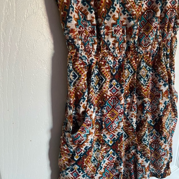 Multicolor Romper - Picture 4 of 6